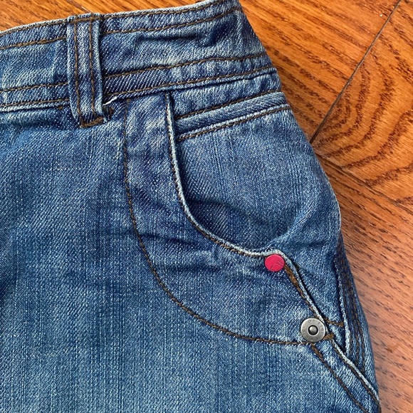 Girl’s size 6 Jean skirt - Picture 6 of 11